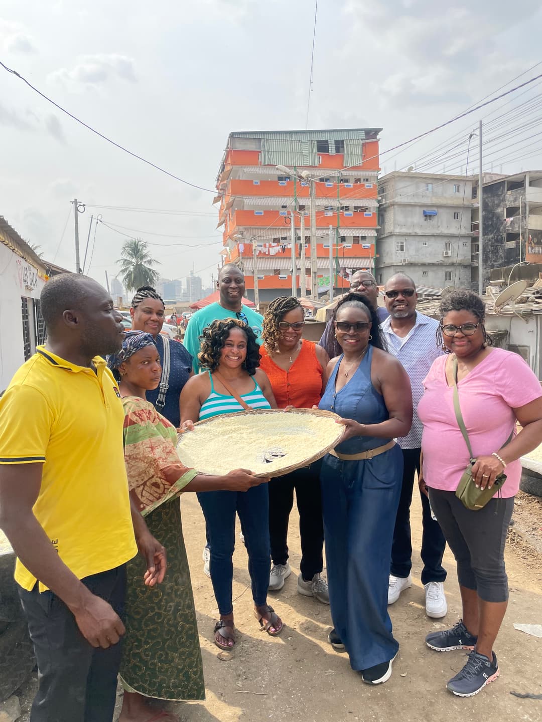 Découvrez la fabrication de l'attieke